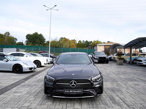 Mercedes-Benz Třídy E Sedan 2,0 l 145 kw