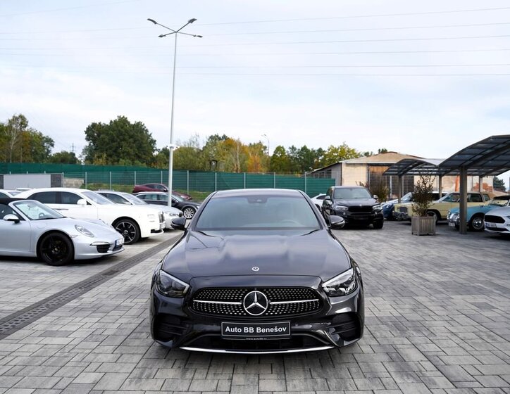 Mercedes-Benz Třídy E Sedan 2,0 l 145 kw