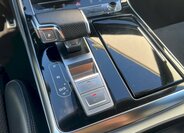 Audi SQ8 28