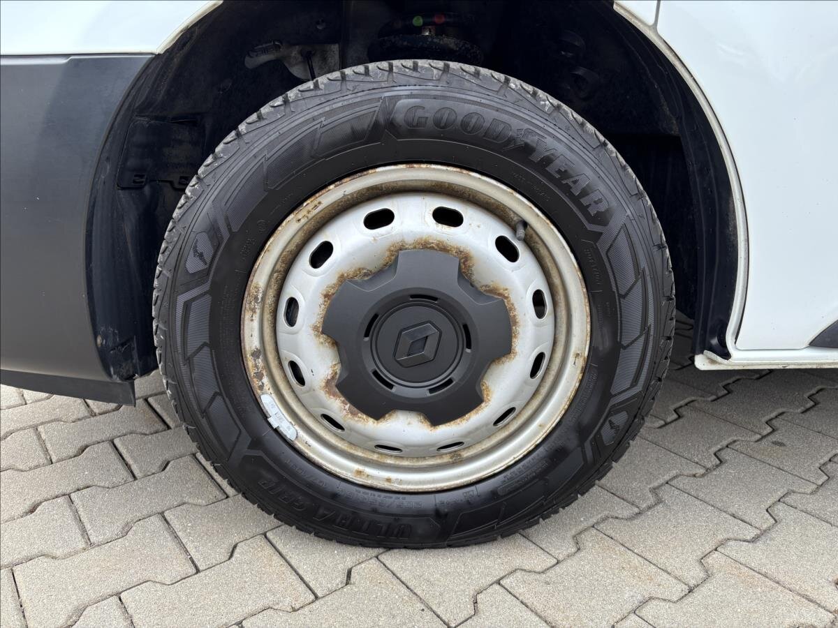 Renault Trafic Skříň 2,0 l 88 kw