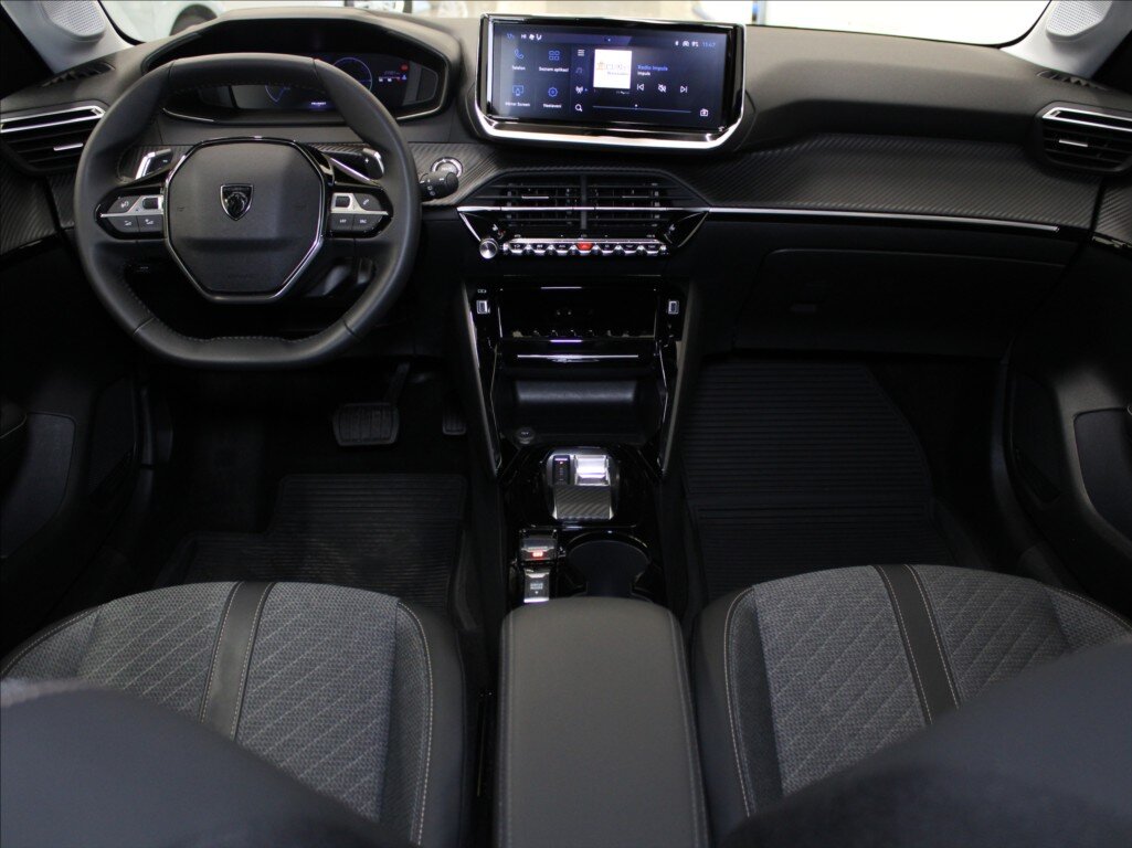 Peugeot 208 Hatchback 1,2 l 74 kw