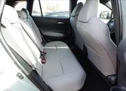 Toyota Corolla Cross 13