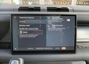 Land Rover Defender 74