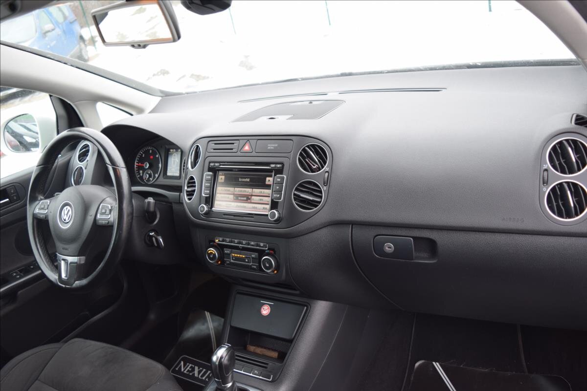 Volkswagen Golf Kombi 1,6 l 77 kw