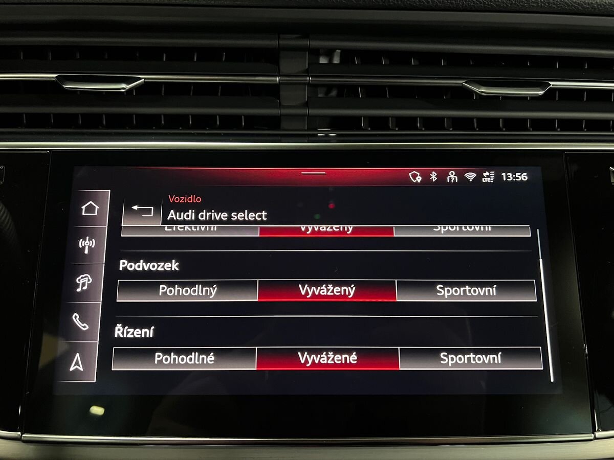 Audi Q8 SUV / Terénní 3,0 l 210 kw