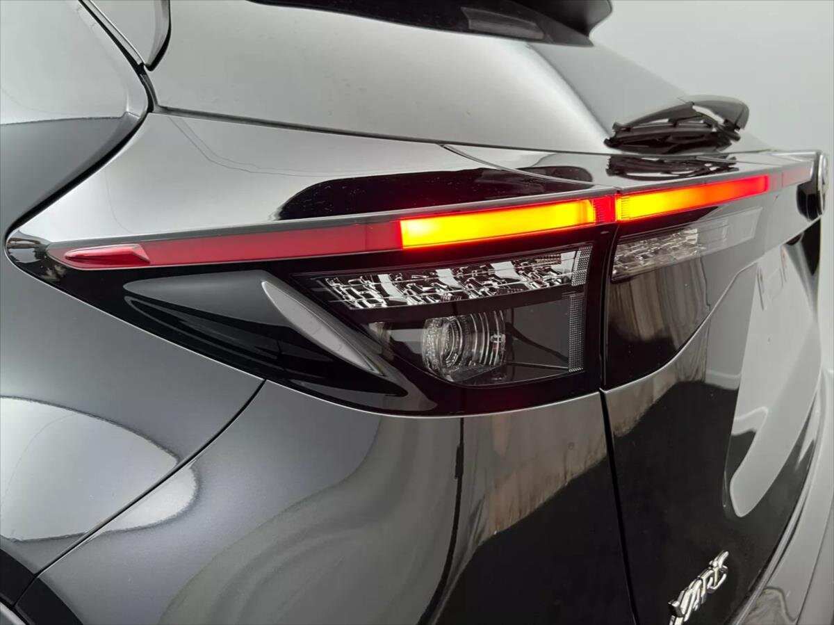 Toyota Yaris Cross SUV 1,5 l 85 kw