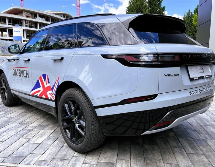 Land Rover Range Rover Velar SUV / Terénní 2,0 l 150 kw