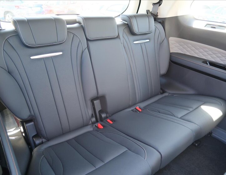 Dongfeng U-Tour MPV 1,5 l 130 kw