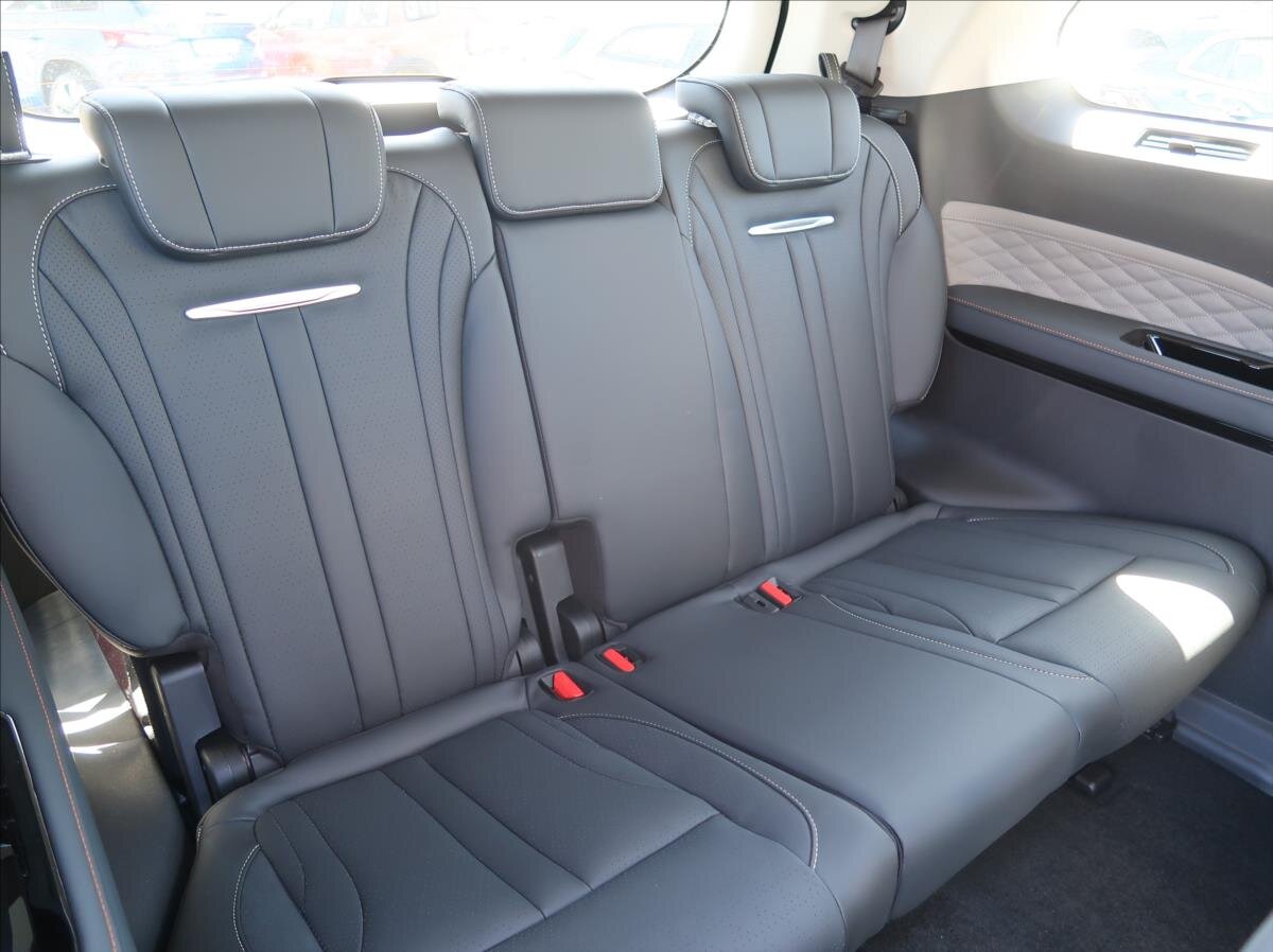 Dongfeng U-Tour MPV 1,5 l 130 kw