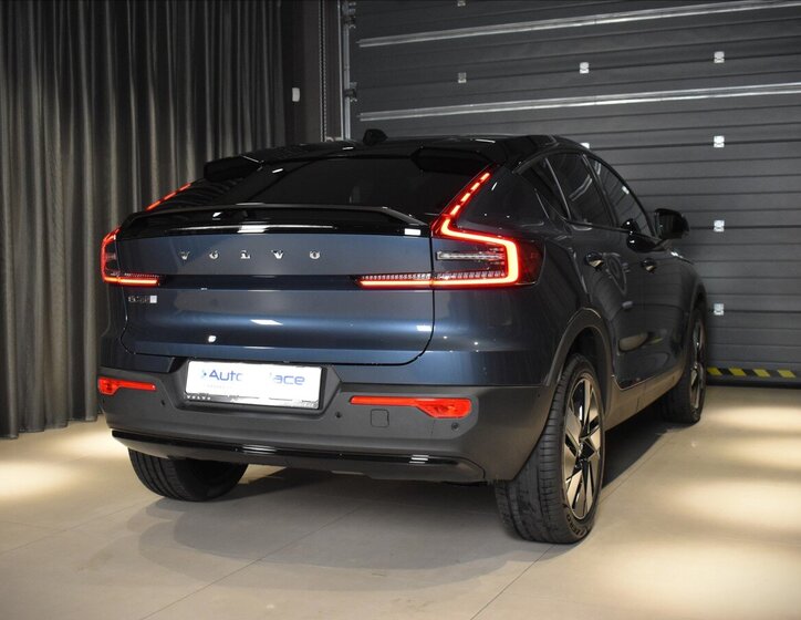 Volvo EC40 SUV / Terénní 0,0 185 kw