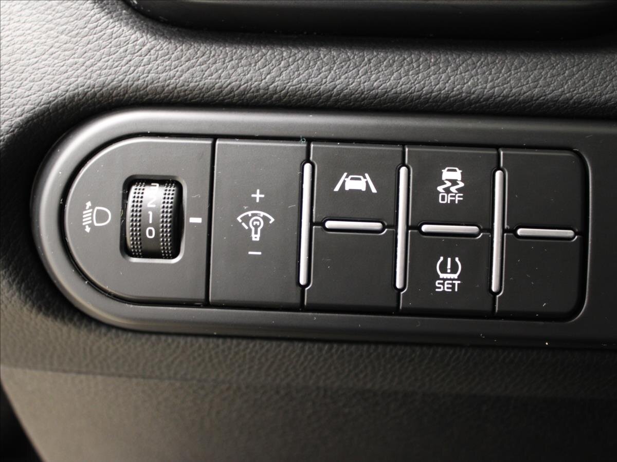 KIA Ceed Hatchback 1,5 l 117 kw