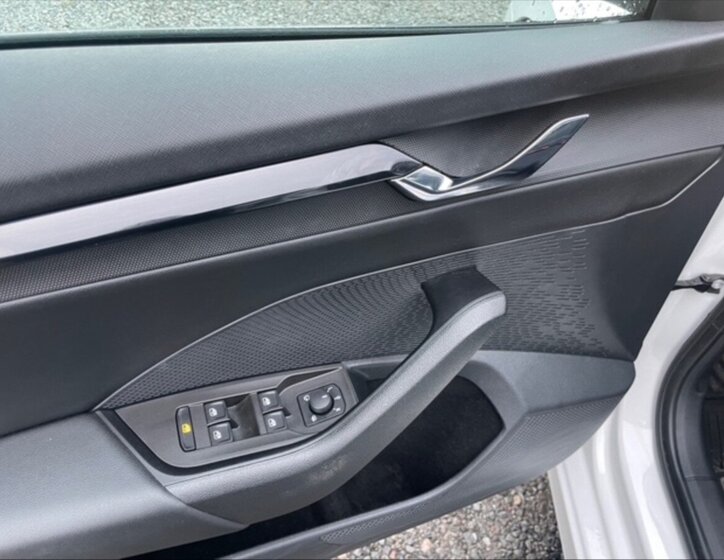 Škoda Octavia Liftback 2,0 l 85 kw