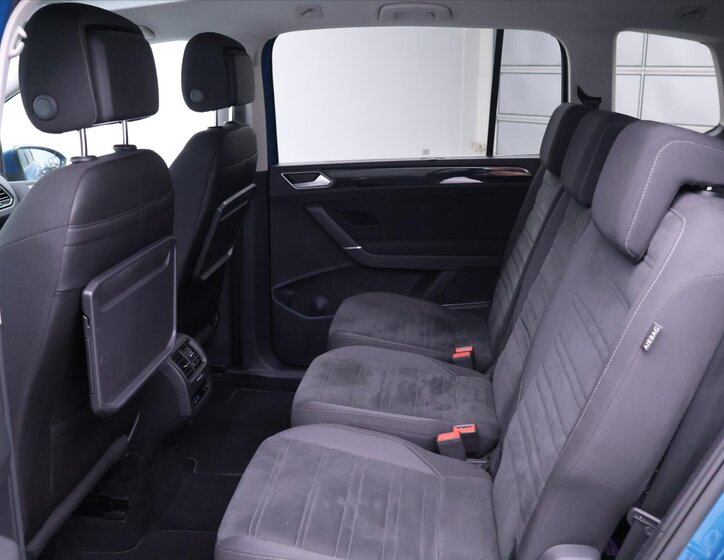 Volkswagen Touran 17