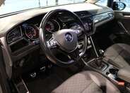 Volkswagen Touran MPV 1,5 l 110 kw