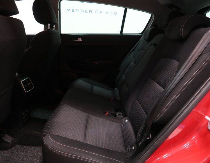 KIA Sportage SUV 1,6 l 97 kw