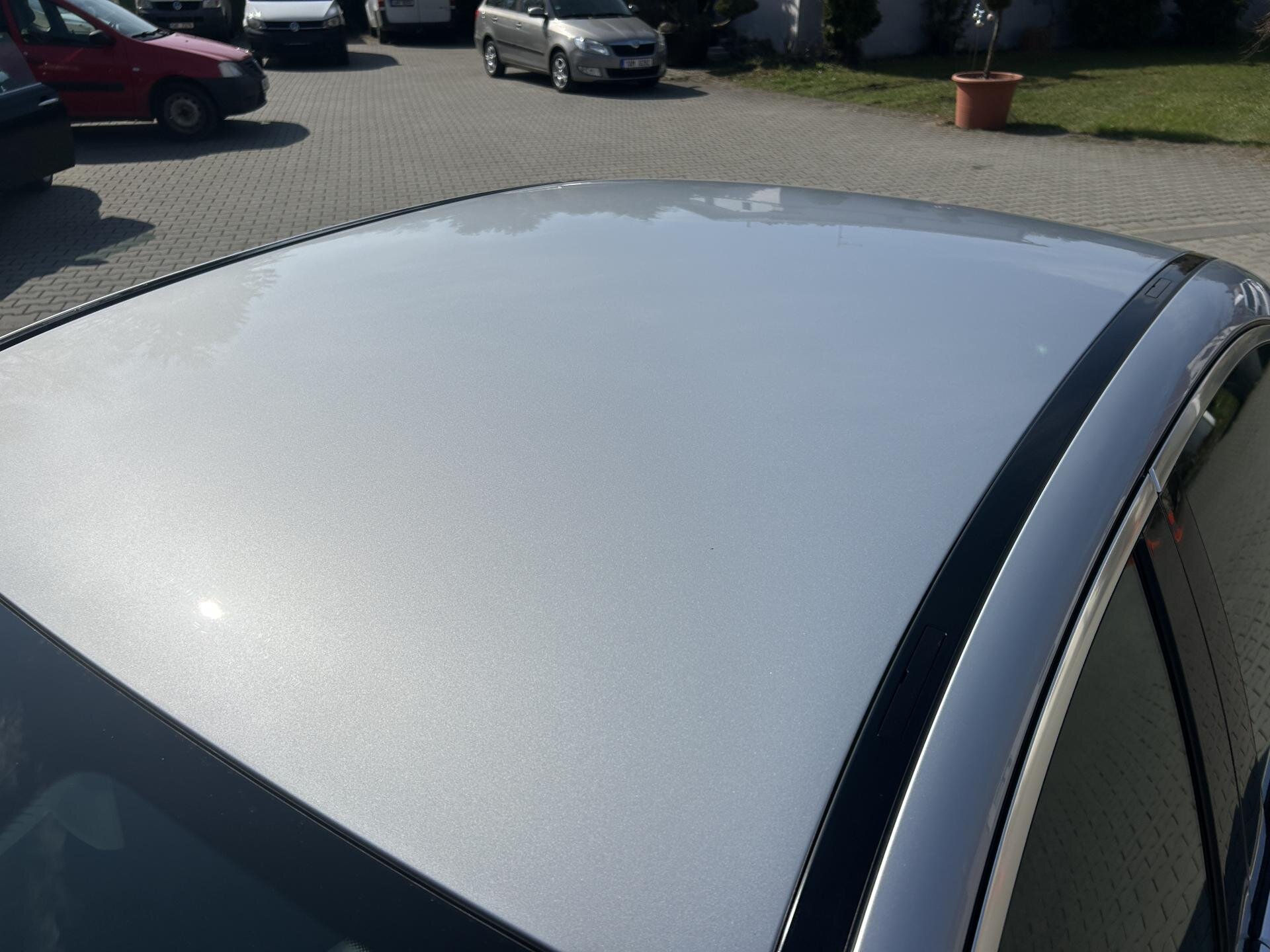 Mercedes-Benz Třídy E Sedan / Limuzína 3,0 l 190 kw