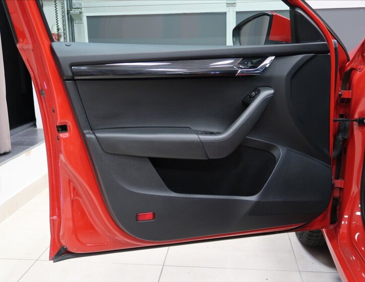 Škoda Octavia Liftback 1,6 l 85 kw