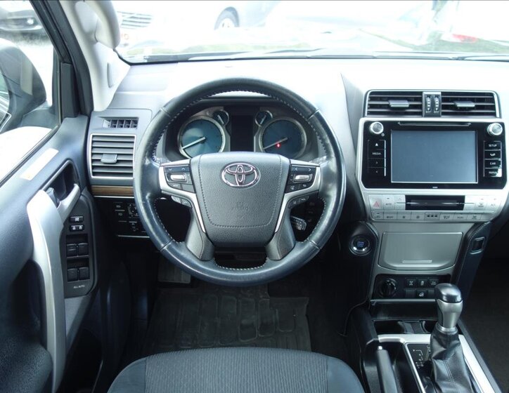 Toyota Land Cruiser SUV / Terénní 2,8 l 130 kw
