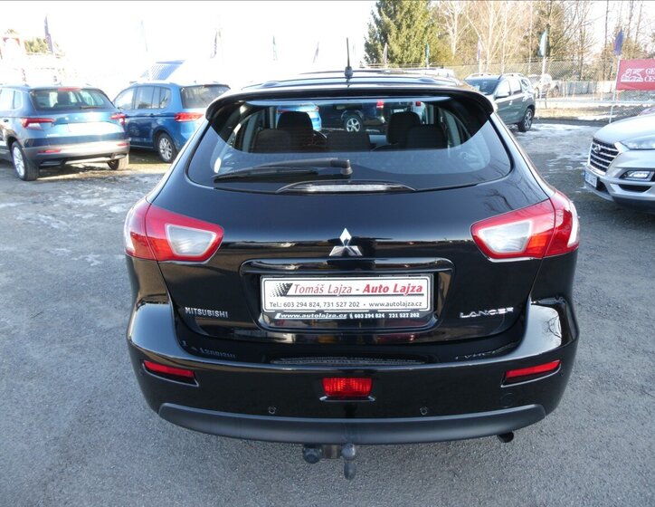 Mitsubishi Lancer Hatchback 1,8 l 105 kw