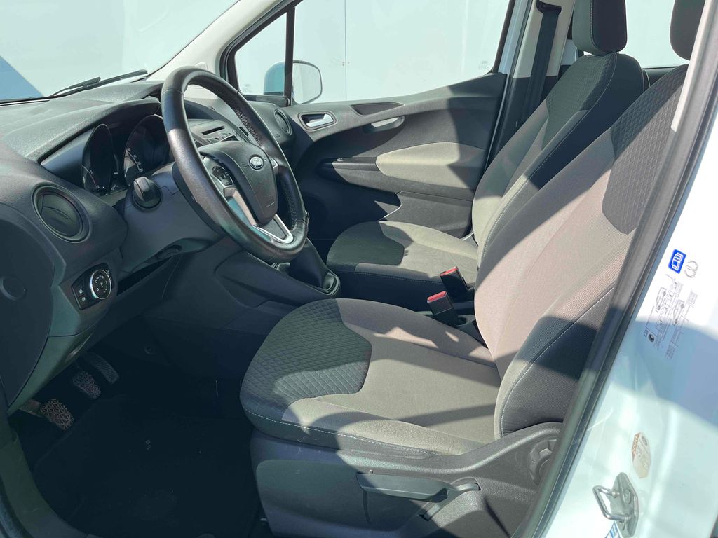 Ford Tourneo Courier