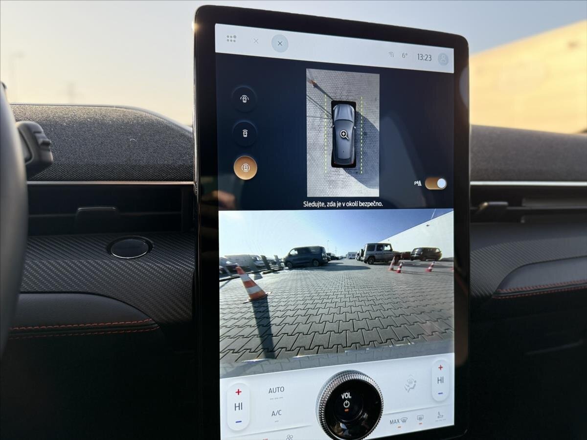 Ford Mustang Mach-E Hatchback 0,0 225 kw