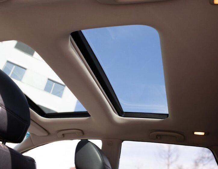 Nissan Murano SUV / Terénní 2,5 l 140 kw