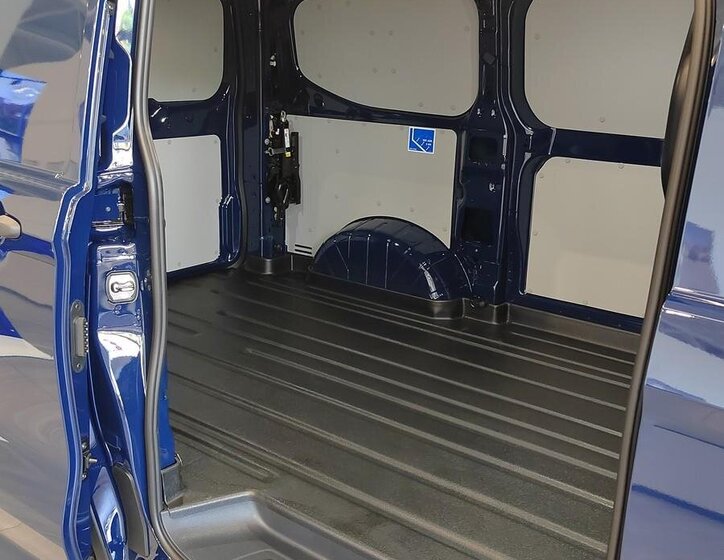 Ford Transit Custom Skříň 2,0 l 81 kw