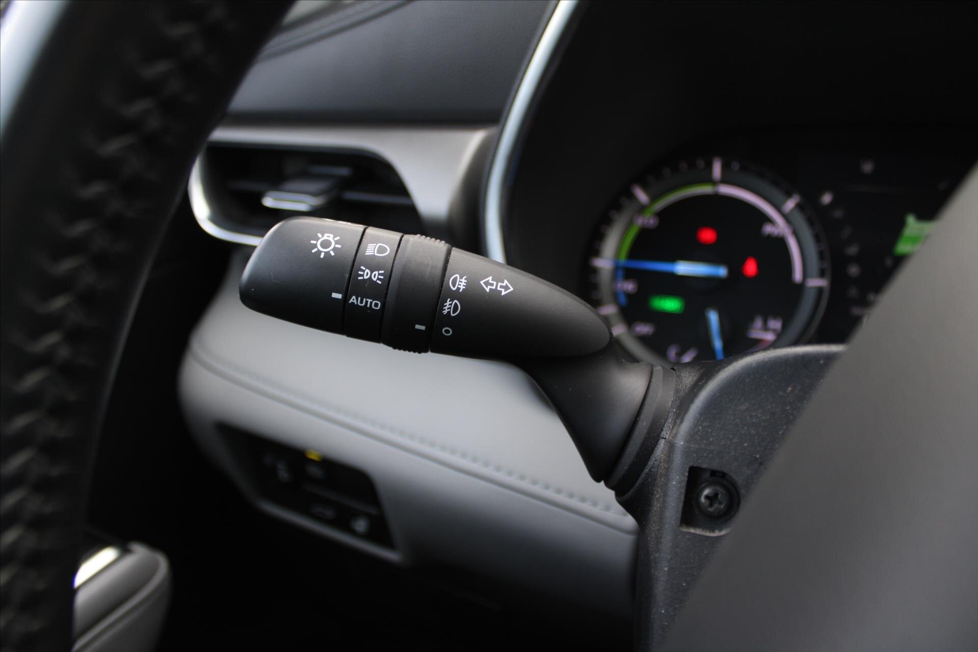 Toyota Highlander SUV 2,5 l 140 kw