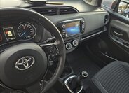 Toyota Yaris 12