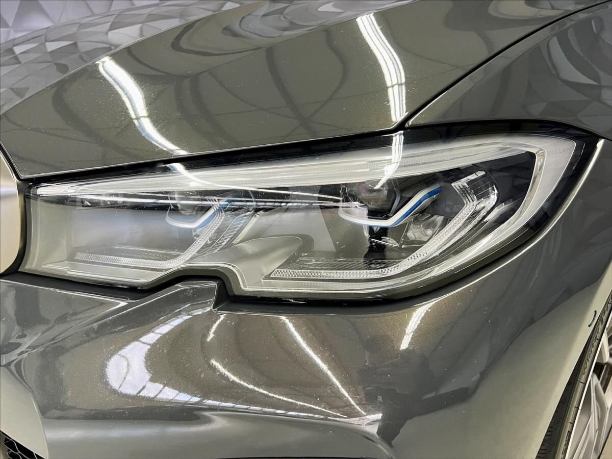 BMW M3 Sedan 3,0 l 275 kw