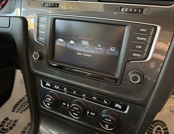 Volkswagen Golf Kombi 2,0 l 135 kw