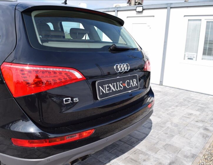 Audi Q5 SUV / Terénní 2,0 l 105 kw