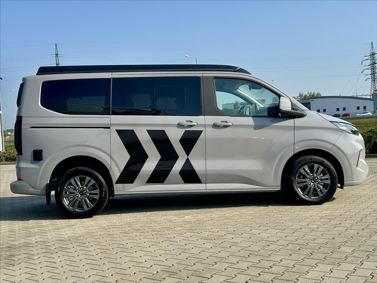 Ford Tourneo Custom Kombi 2,0 l 125 kw