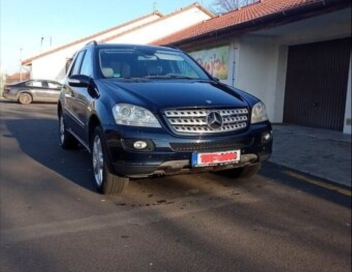 Mercedes-Benz Třídy M SUV 0,0 165 kw