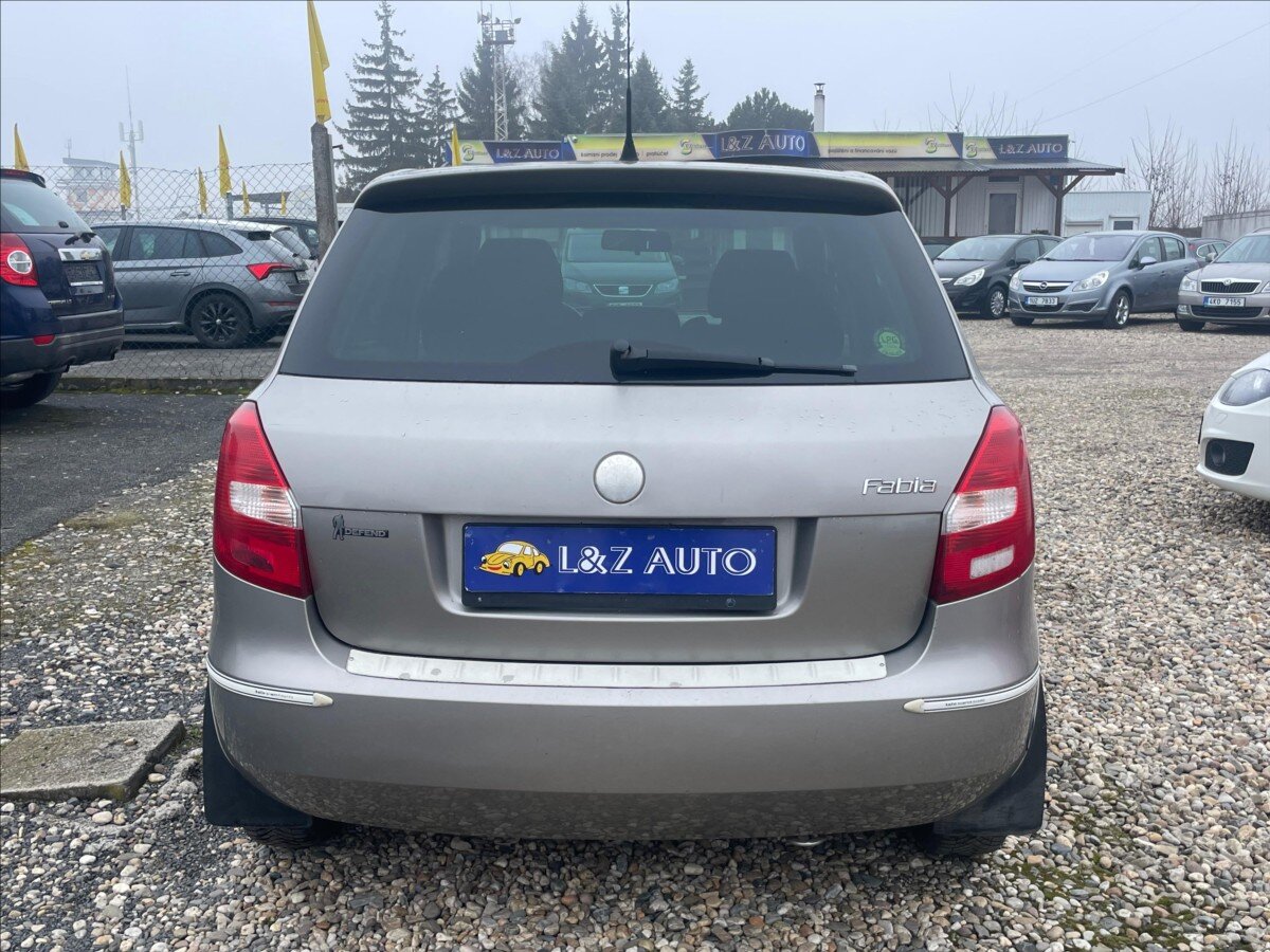 Škoda Fabia Hatchback 1,6 l 77 kw