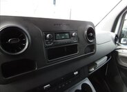 Mercedes-Benz Sprinter 17