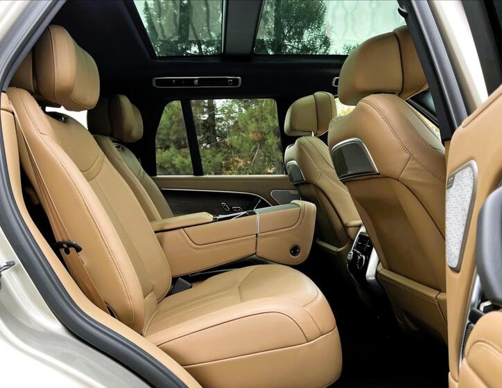 Land Rover Range Rover 46