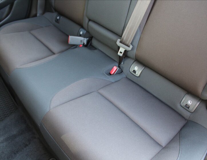 Mazda 3 Sedan / Limuzína 2,0 l 110 kw