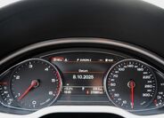 Audi A8 32