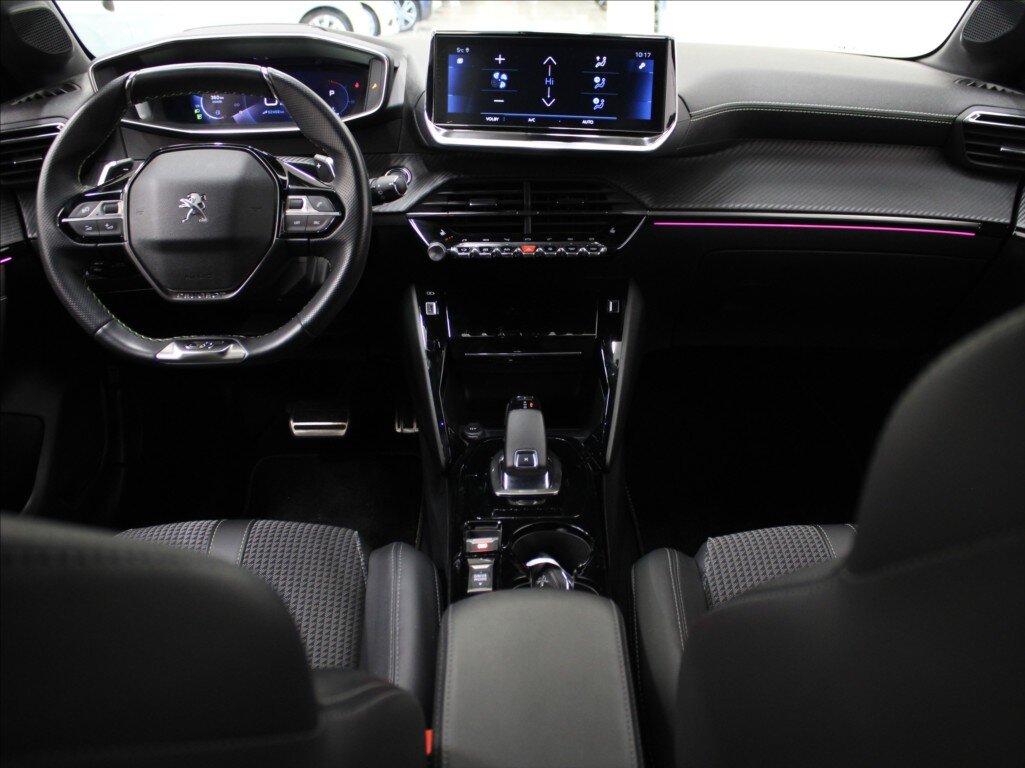 Peugeot 208 Hatchback 1,2 l 74 kw