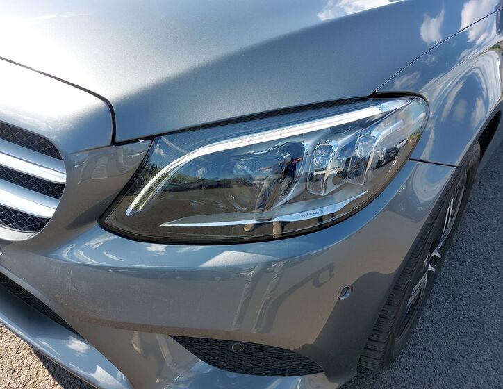 Mercedes-Benz Třídy C 9