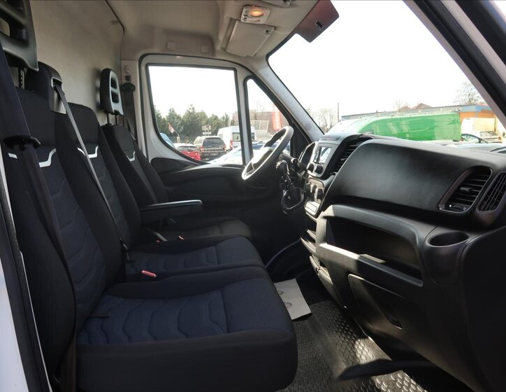 Iveco Daily Ostatní 3,0 l 132 kw