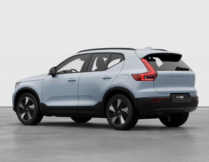 Volvo EX40 5
