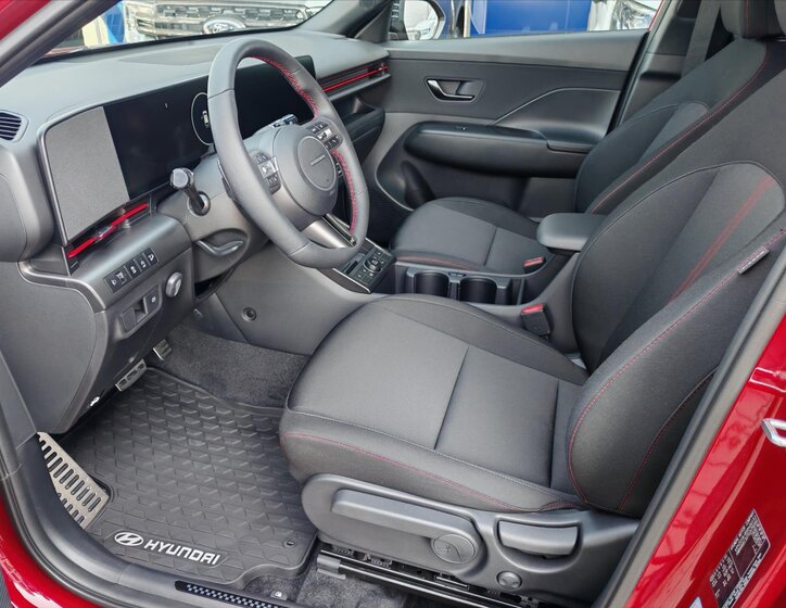 Hyundai Kona SUV / Terénní 1,6 l 110 kw