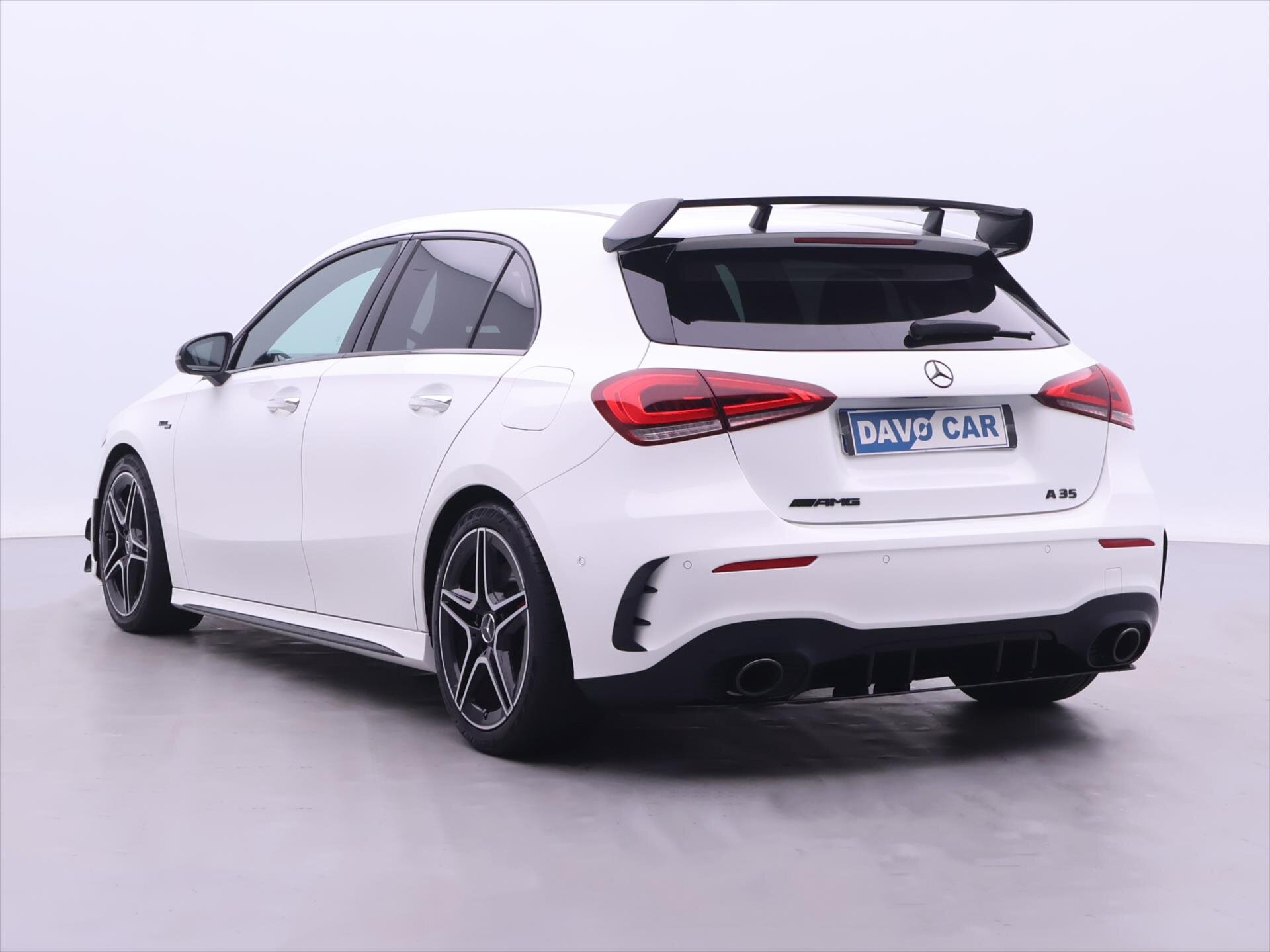 Mercedes-Benz Třídy A Hatchback 2,0 l 225 kw