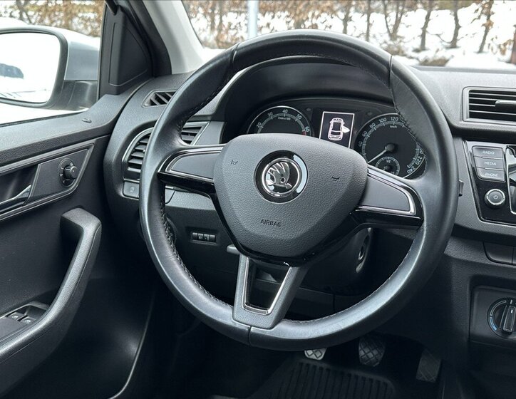 Škoda Fabia Hatchback 999,0 70 kw