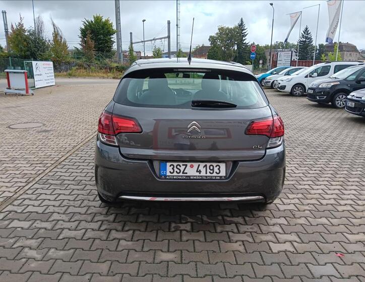Citroën C4 4