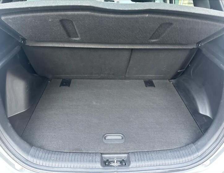 Hyundai ix20 Hatchback 1,6 l 91 kw