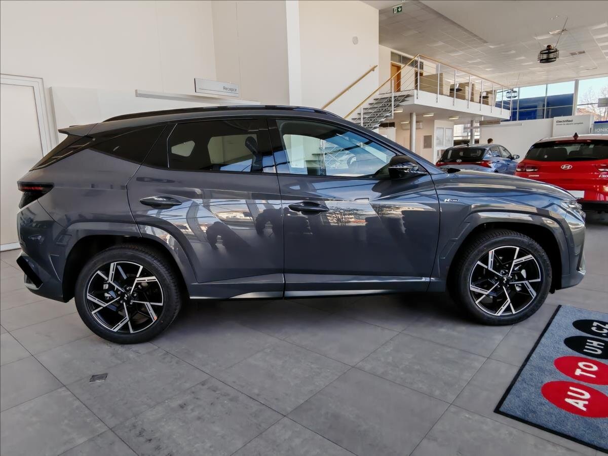 Hyundai Tucson SUV 1,6 l 118 kw