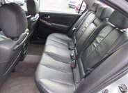 Nissan Maxima Sedan / Limuzína 2,0 l 103 kw